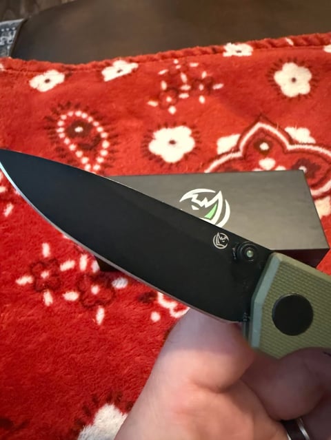 Glow Rhino Fermi in hand